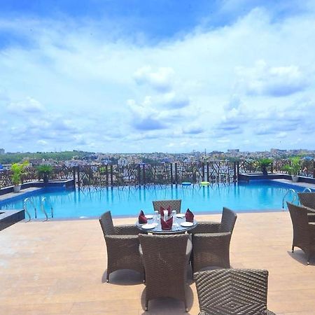 Pipul Padmaja Premium Hotel Бхубанешвар Екстер'єр фото
